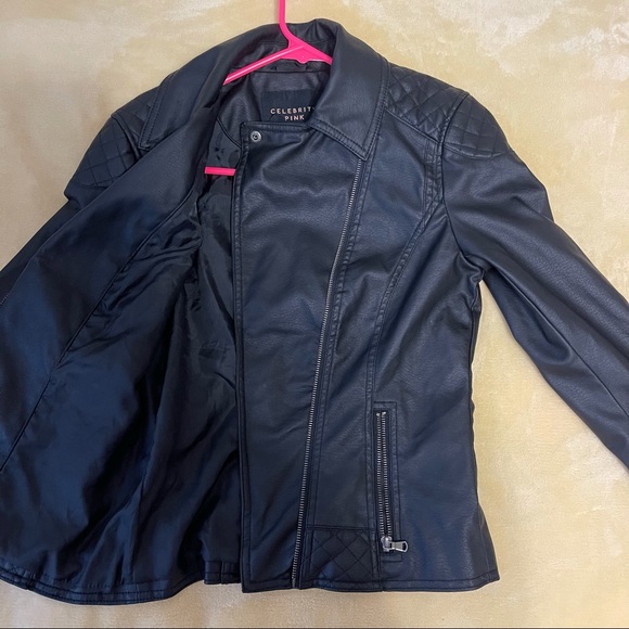 Celebrity pink faux leather jacket. - Picture 8 of 11